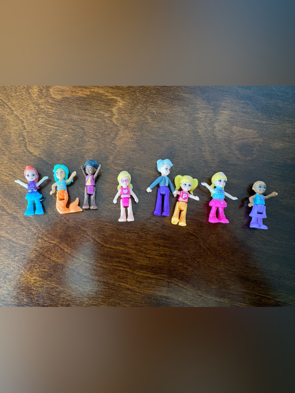 Polly Pocket Mini Fashion Doll Set - Assorted Bright Colors